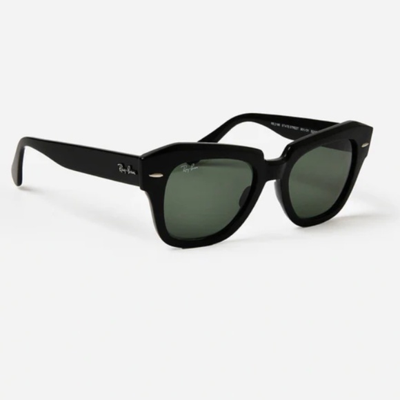 Never Worn Ray-Ban State Street Sunglasses main image 9